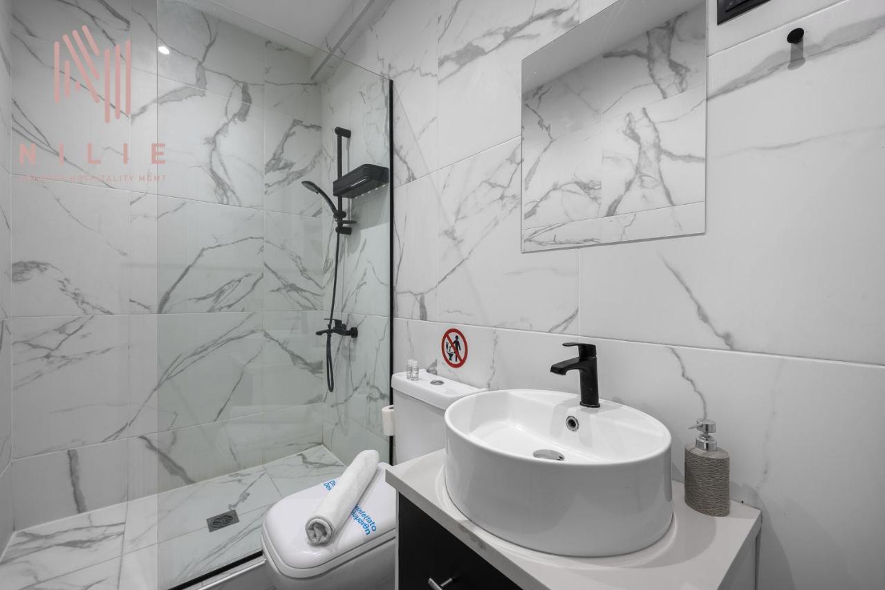 B&W, Nilie Hospitality Mgmt Apartment เทสซาโลนิกิ ภายนอก รูปภาพ